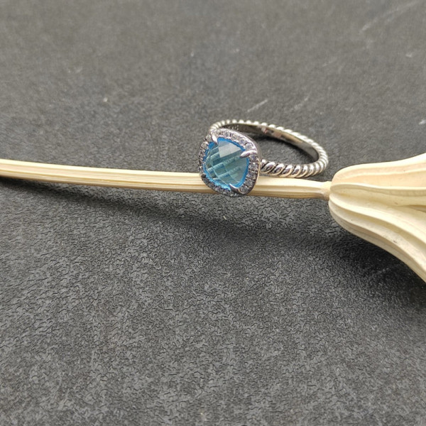 David Yurman Four-Prong Square Blue Diamond Ring