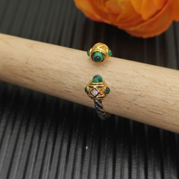David Yurman 2.3mm Gold and Silver Renaissance Peacock Green Pav&Atilde;&copy; Diamond Ring