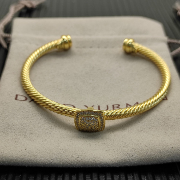 David Yurman Gold 4mm Pav&Atilde;&copy; Cushion Cable Bracelet