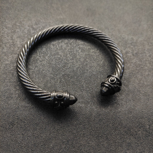 David Yurman 7mm Black Colorful Enamel Cuff Bracelet, Fits Wrist Size 16cm - 20cm