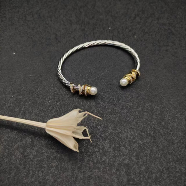 David Yurman 4mm Pearl Cable Cuff Bracelet
