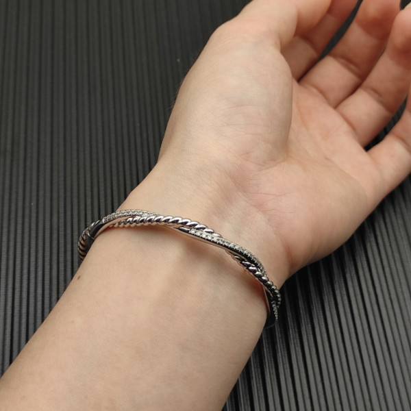 David Yurman 4.4mm Sterling Silver Small Infinity Interwoven Bangle Bracelet
