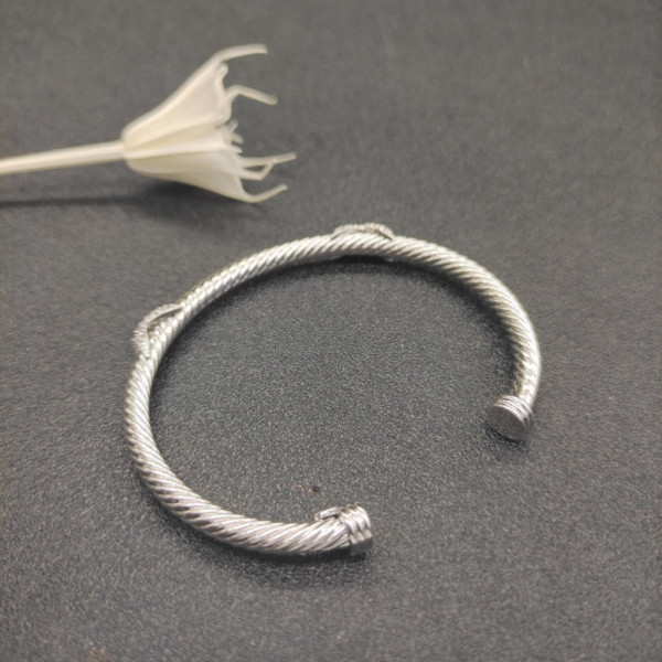 David Yurman 4mm Cable Cuff Bracelet with Double X Station Fully Pav&Atilde;&copy; Diamonds