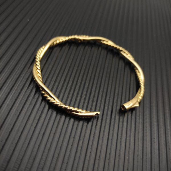 David Yurman 4.4mm Gold Small Infinity Interwoven Bangle Bracelet