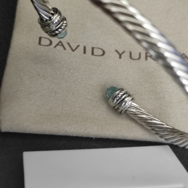David Yurman 5mm Cable Classics Rotating Blue Diamond Cuff Bracelet