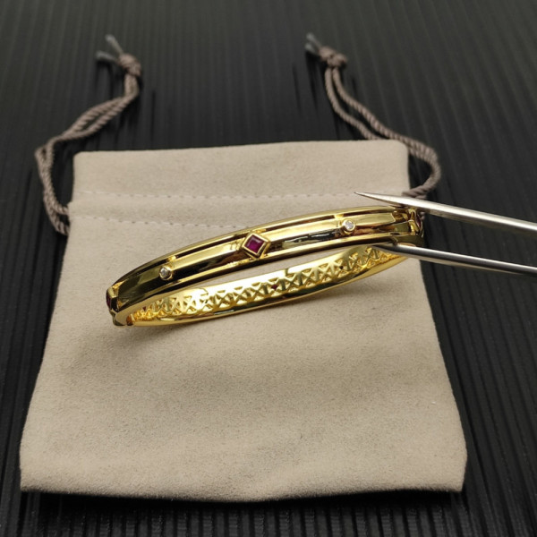 David Yurman 8mm Gold Pav&Atilde;&copy; Red Diamond Renaissance Band Bracelet