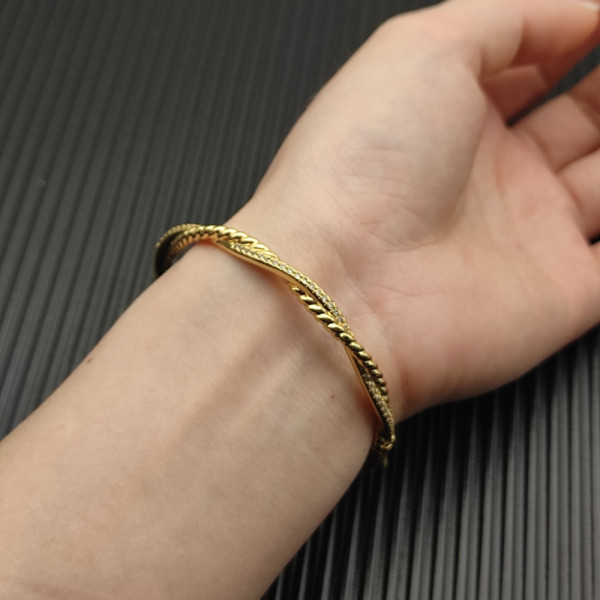 David Yurman 4.4mm Gold Small Infinity Interwoven Bangle Bracelet