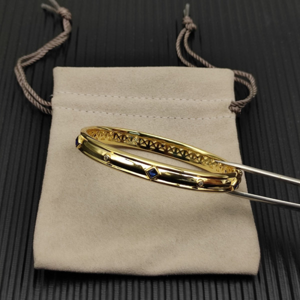 David Yurman 8mm Gold Pav&Atilde;&copy; Blue Diamond Renaissance Band Bracelet