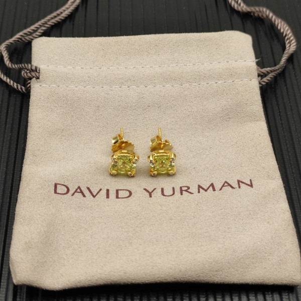 David Yurman 8mm Gold Four-Prong Green Diamond Stud Earrings