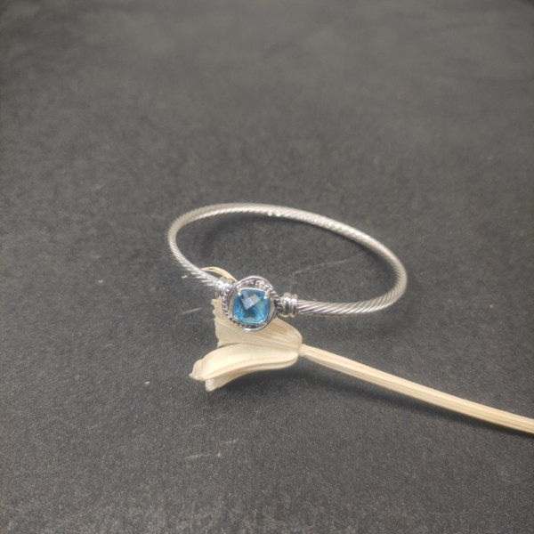 David Yurman 3mm Cable Wire Square Blue Diamond Bangle Bracelet