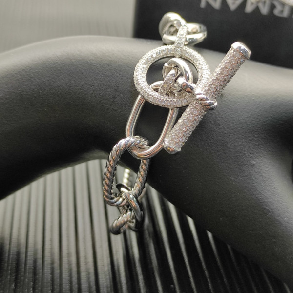 David Yurman Sterling Silver Cable Bracelet with Diamond-Set Rotating Clasp
