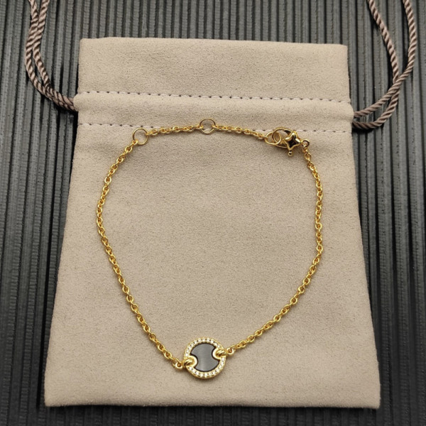 David Yurman Gold Pav&Atilde;&copy; Black Onyx Round Charm Bracelet