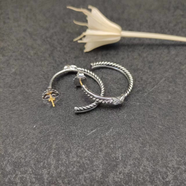 David Yurman Silver X Pav&Atilde;&copy; Diamond Twisted Cable Earrings