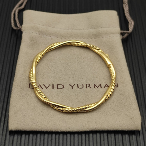David Yurman 4.4mm Gold Small Infinity Interwoven Bangle Bracelet