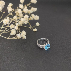 David Yurman Petite Wheaton Ring Sterling Silver with Hampton Blue Topaz and Diamonds 10mm