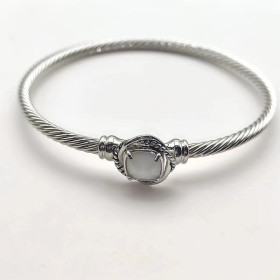 David Yurman 3mm Cable Classic Four-Point White Agate Diamond Cuff Bracele